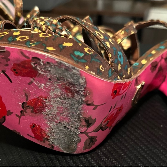 Betsey Johnson sunflower platform braided bow sandal, 8.5M - Picture 6 of 7